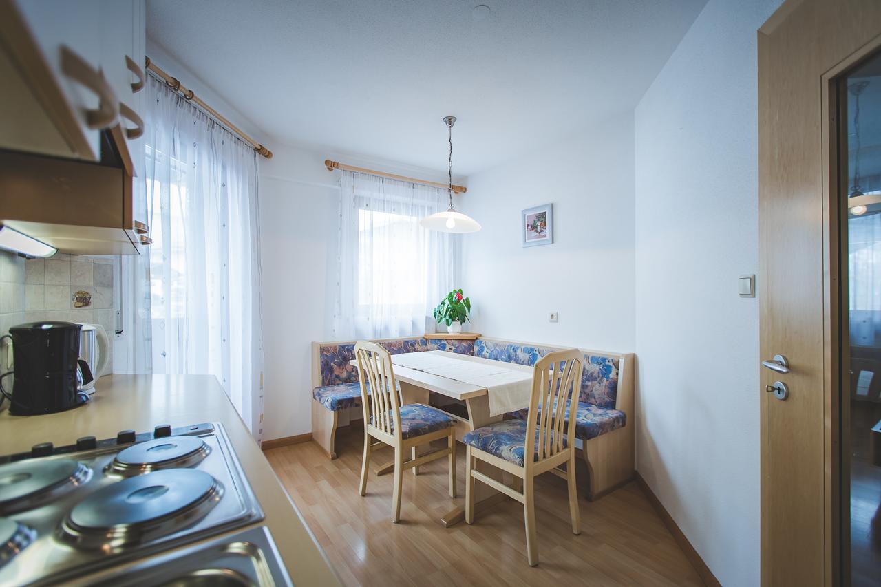 Garni Appartement Alpenresidence Cadipietra Exterior photo